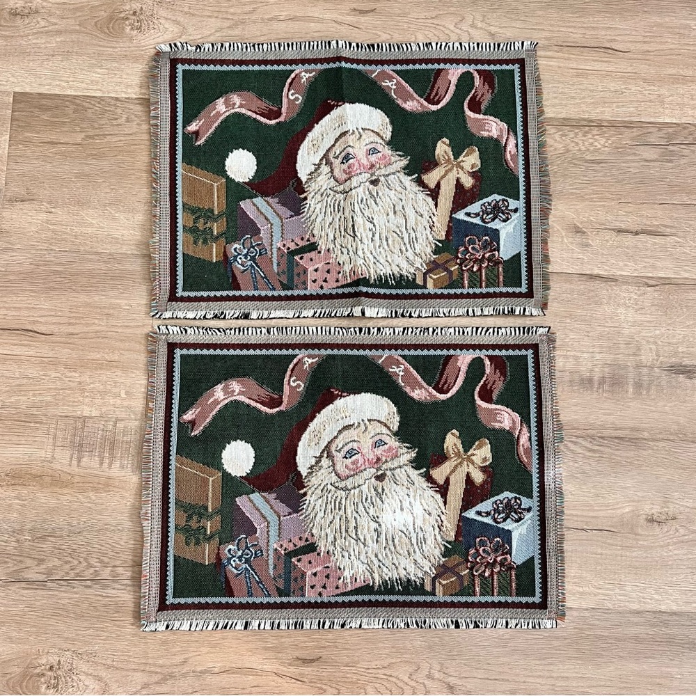 Set Of 2‎ Vintage Tapestry Christmas Santa Holiday Placemats 19”X 13.5”